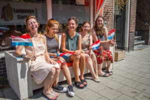 Estudiantes en uno curso de holandés de Language Corner