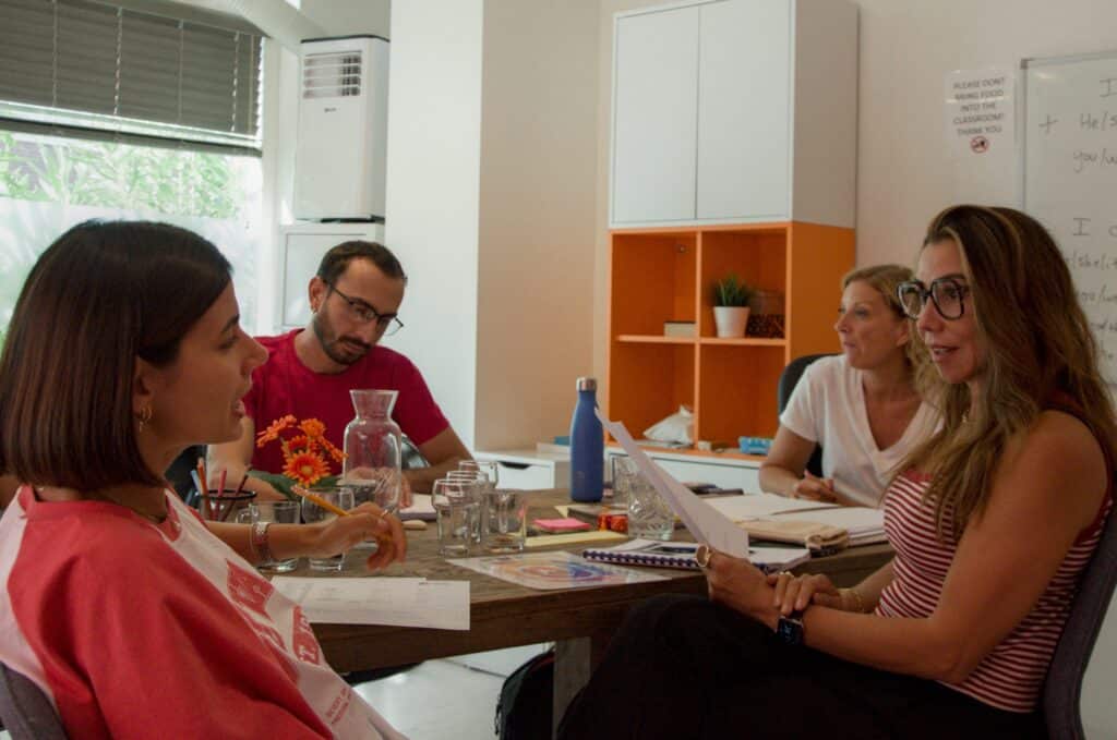 Students in conversation at Language Corner Amsterdam